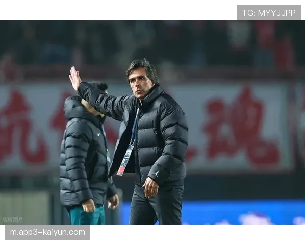 河南队拉莫斯继续执教 上赛季后半程反弹势头延续 河南队拉莫斯继续执教 上赛季后半程反弹势头延续